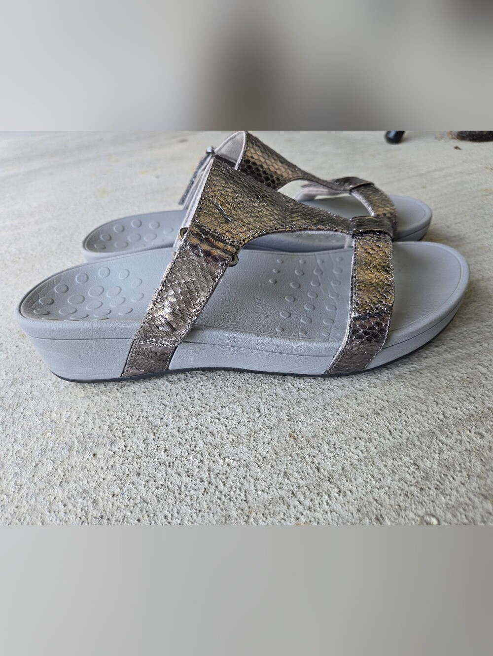 Vionic Metallic Snake-Print Slide Sandals‎ in Silver and Gray - Picture 3 of 5